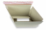 Speedbox aus Graspapier - Sie drücken beide Seiten nach innen um den Karton aufzurichten | Couvertsbestellen.ch